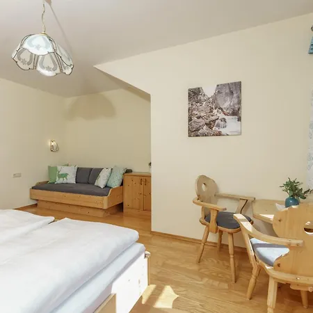Landhaus Birgbichler - Apartments In Ramsau Am Dachstein - Inklusive Sommercard! Apartment