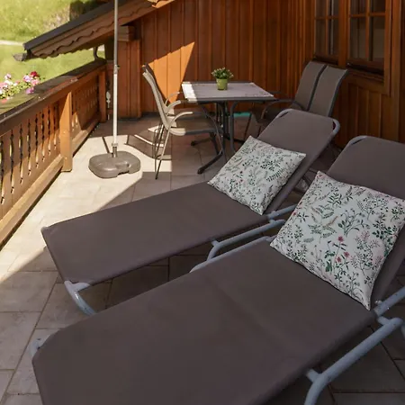 Landhaus Birgbichler - Apartments In Ramsau Am Dachstein - Inklusive Sommercard!