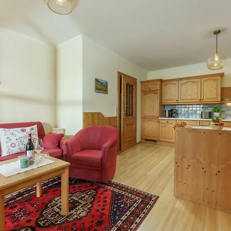 Landhaus Birgbichler - Apartments In Ramsau Am Dachstein - Inklusive Sommercard! Apartment