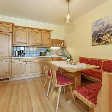 Landhaus Birgbichler - Apartments In Ramsau Am Dachstein - Inklusive Sommercard! Ramsau am Dachstein