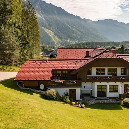 Landhaus Birgbichler - Apartments In Ramsau Am Dachstein - Inklusive Sommercard! Lejlighed