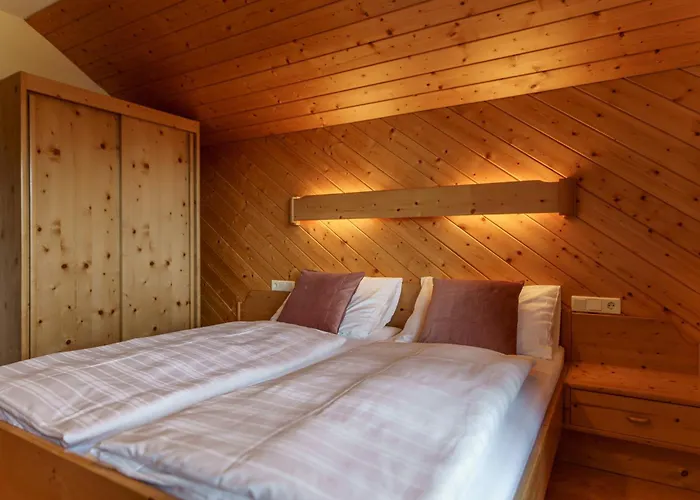 Landhaus Birgbichler - Apartments In Ramsau Am Dachstein - Inklusive Sommercard!