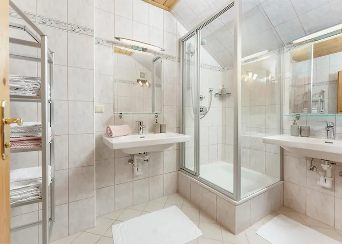 Landhaus Birgbichler - Apartments In Ramsau Am Dachstein - Inklusive Sommercard! Lejlighed