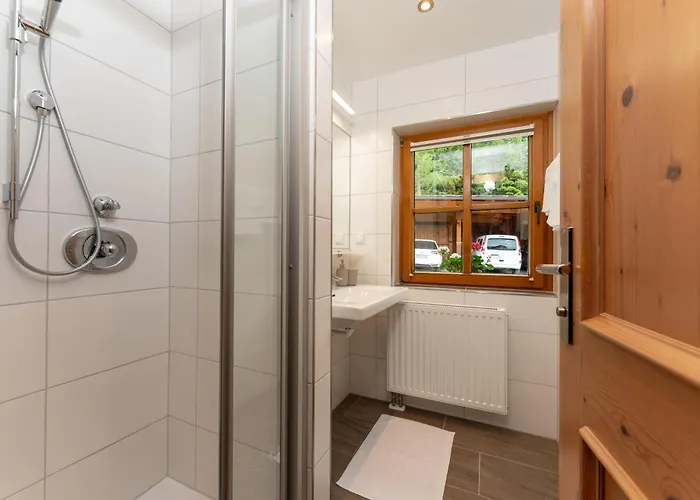 Landhaus Birgbichler - Apartments In Ramsau Am Dachstein - Inklusive Sommercard!