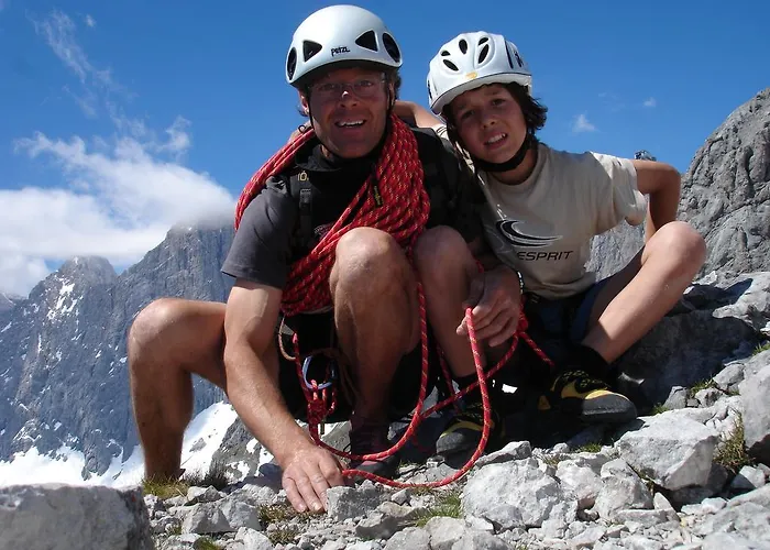 Landhaus Birgbichler - Apartments In Ramsau Am Dachstein - Inklusive Sommercard!